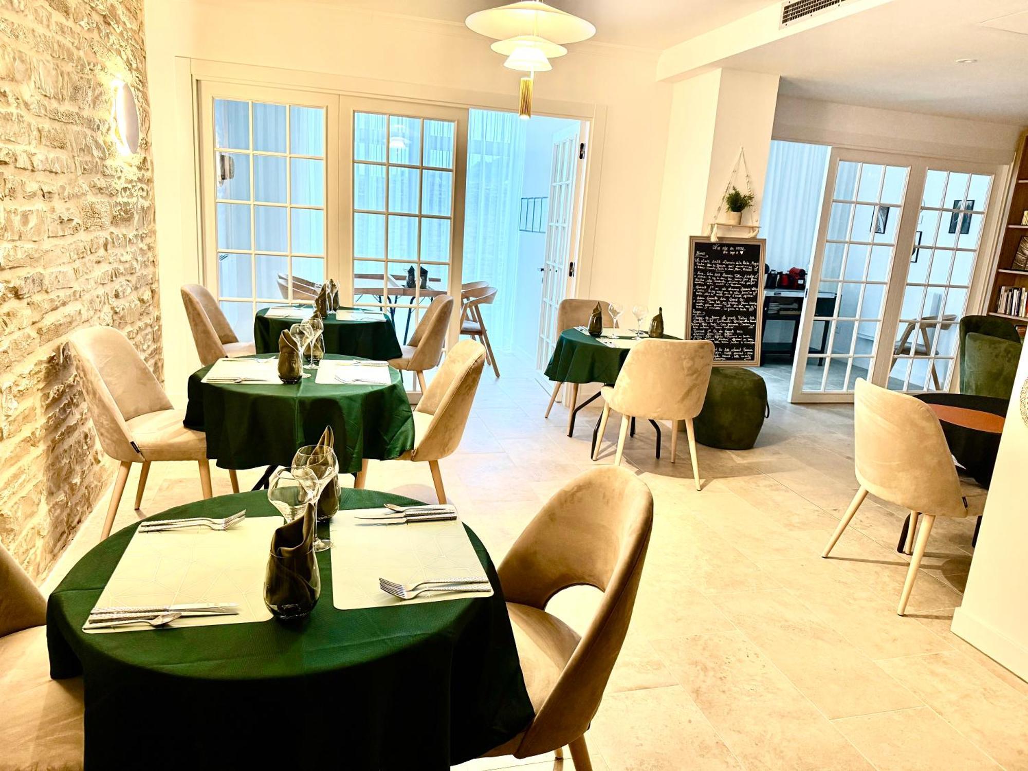 Hotel Particulier Adult Only Les Reveries Du Clos Spa Degustation Et Diner Sur Reservation 波马尔 外观 照片