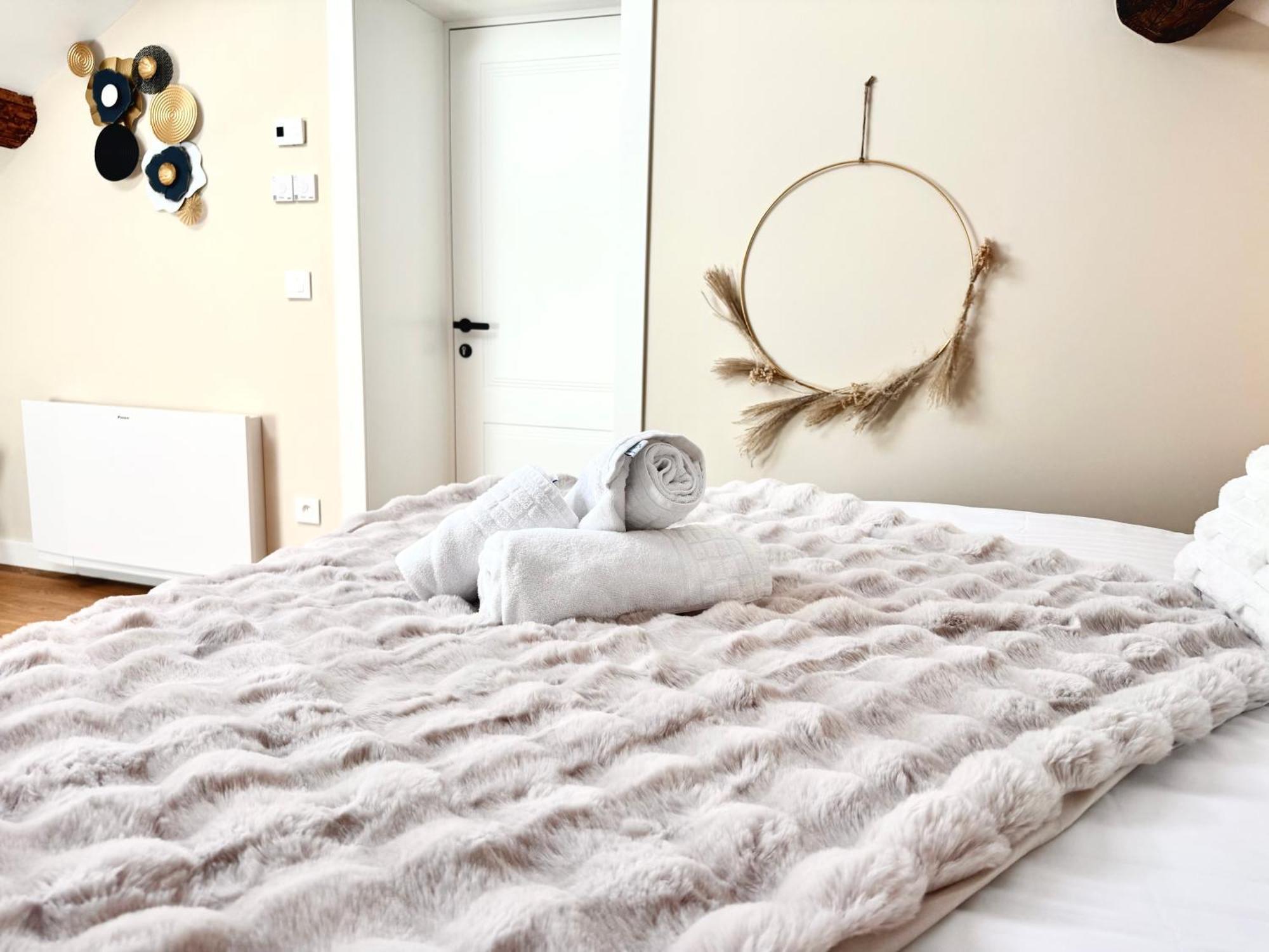 Hotel Particulier Adult Only Les Reveries Du Clos Spa Degustation Et Diner Sur Reservation 波马尔 外观 照片